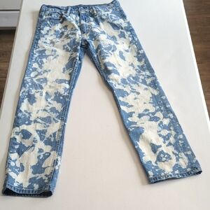 Levi's Blue and White  Bleach Patterned Straight Leg Jeans 29x30. Amazing!!!!